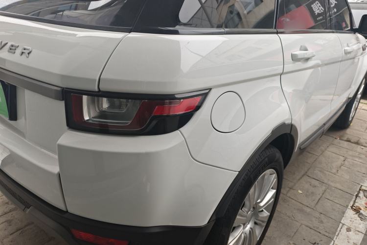 Used Land Rover Range Rover Evoque 2018 240 PS SE Smart Brilliance Edition