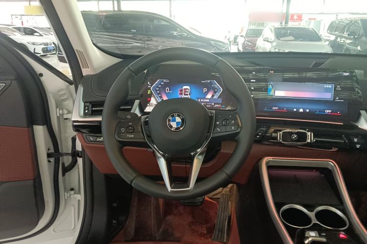 Used BMW X1 2025 Model sDrive25Li X Design Package Steering Wheel