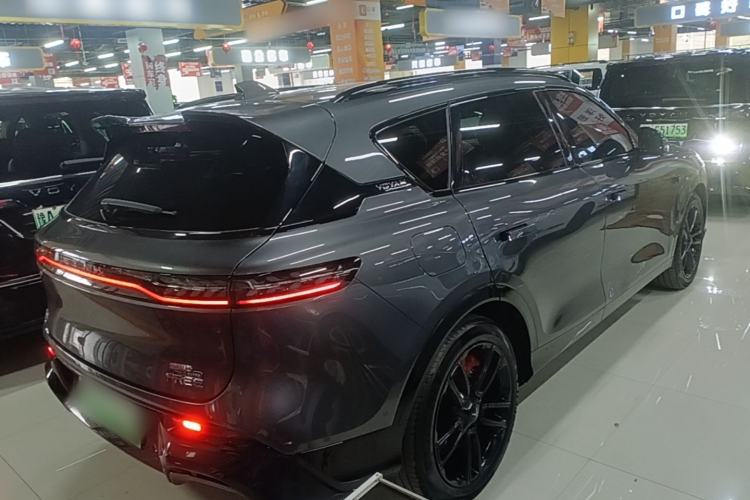 Used VOYAH FREE 2025 318 318 km Rear-Drive Touring Edition