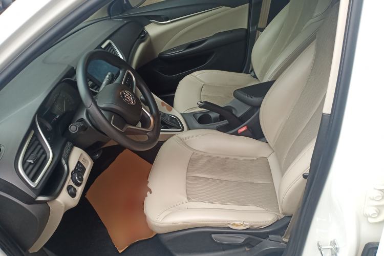 Used Buick GT 2017 15N Automatic Elite Version Left Front Seat