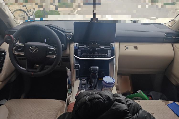 Used Toyota Land Cruiser 
