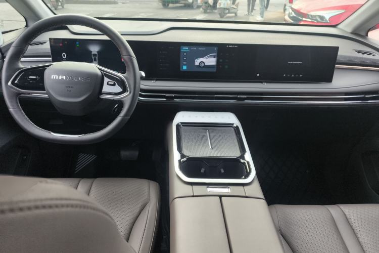 Used SAIC MAXUS G70 2024 2.0T Automatic Flagship Version 7 Seats
