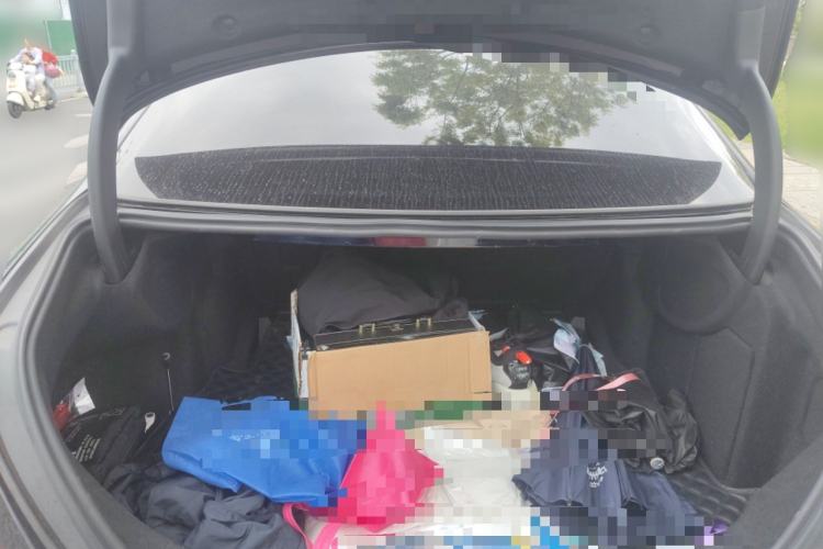 Used Mercedes-Benz E-Class 2018 Facelift E 300 L Luxury Edition