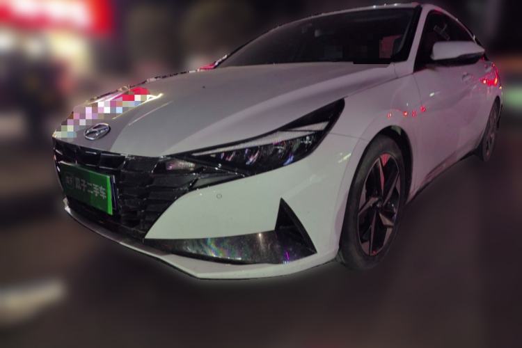 Used Hyundai Elantra 2022 1.5L CVT LUX Prestige Edition