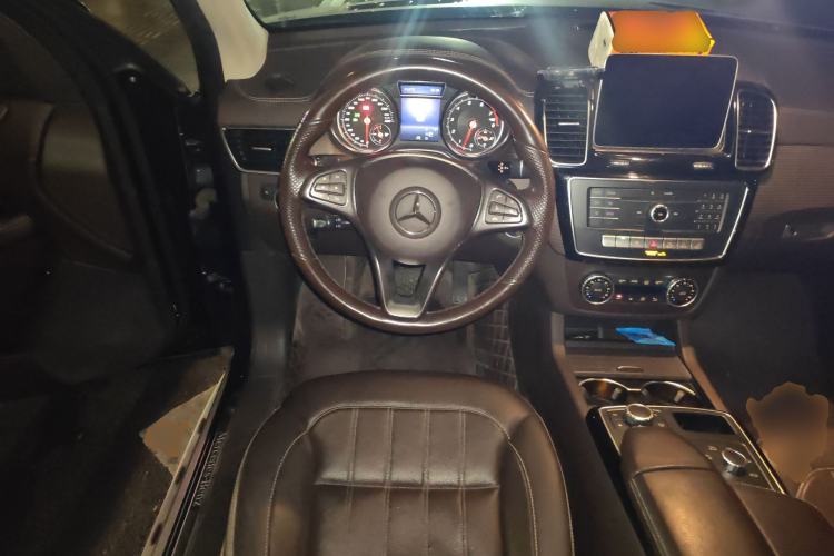 Used Mercedes-Benz GLE 2018 GLE 320 4MATIC Dynamic Edition Collector's Edition
