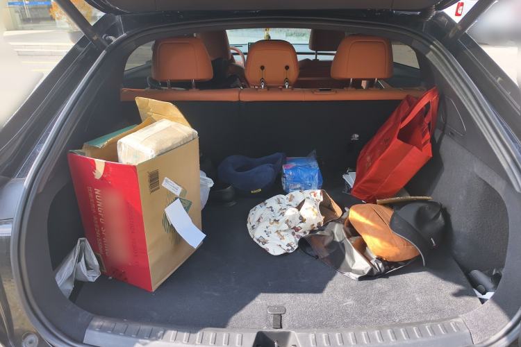 Used ONVO L60 2024 60 kWh Rear-Drive Version Trunk