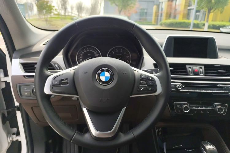 Used BMW X1 2016 sDrive20Li Luxury Model
