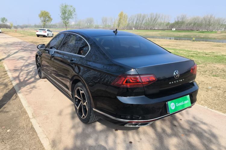 Used Volkswagen Magotan 2023 2 Million Units Commemorative Edition 330TSI DSG Luxury Version Exterior 2