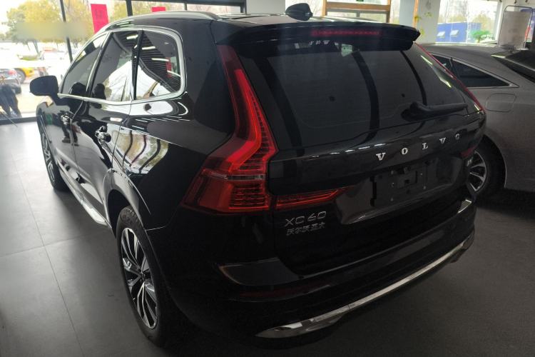 Used Volvo XC60 2024 B5 4x4 Smart Luxury Edition
