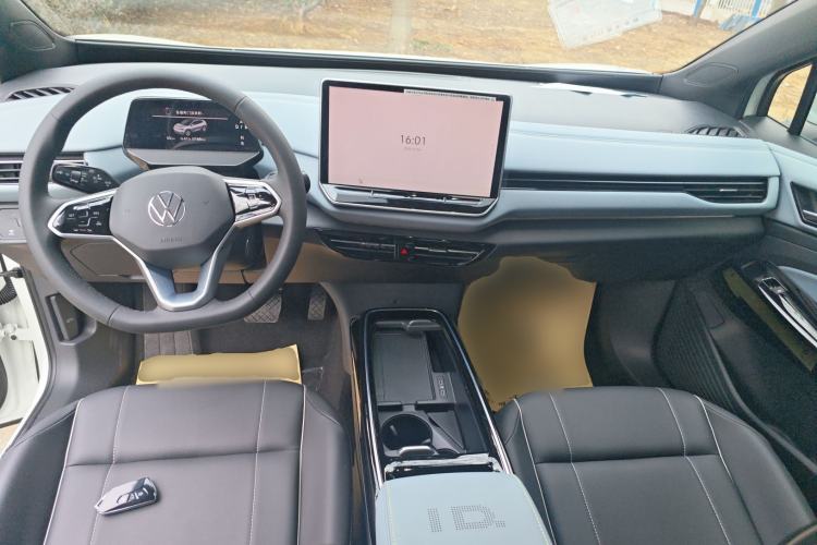 Used Volkswagen ID.4 X 2025 Smart Version Pure & Intelligent Enjoyment Edition