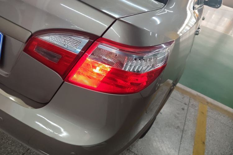 Used Haima Fumei 2013 Sedan 1.6L Manual Fashion Edition