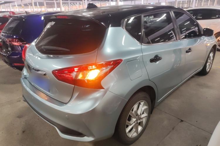 Used Nissan Tiida 2021 1.6L CVT Cool Edition