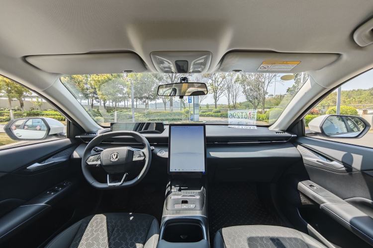 Used Changan Eado PHEV 2025 Smart New Blue Whale 145KM High-Energy Edition