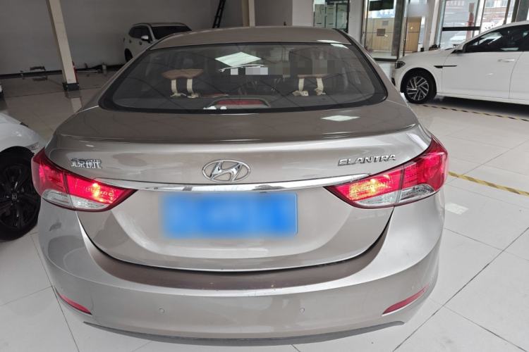 Used Hyundai Elantra (5th Generation / Langdong) 2015 1.6L Automatic Leading Model