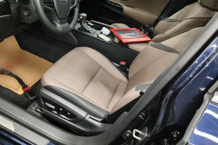 Used Lexus ES 2023 200 Excellence Edition