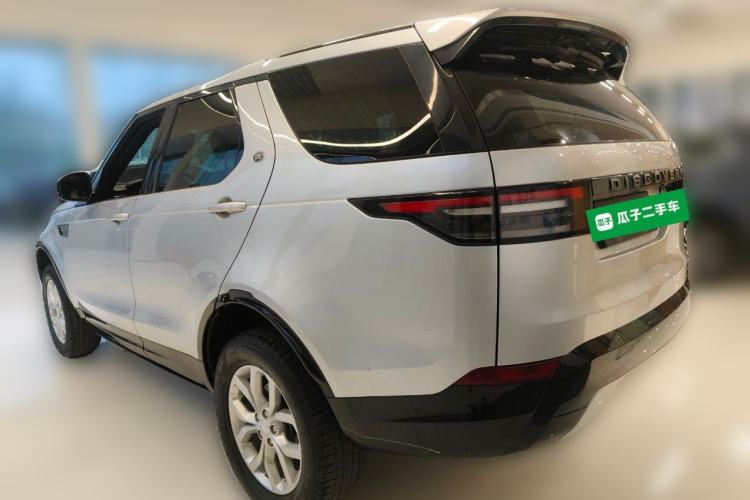 Used Land Rover Discovery 2019 2.0T SE Rear Left 45 Deg
