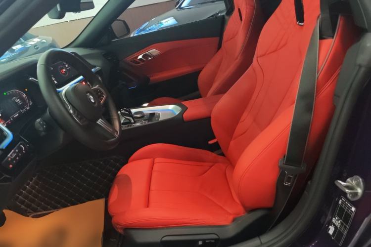 Used BMW Z4 2023 sDrive 25i M Sport Night Edition package Left Rear Seat