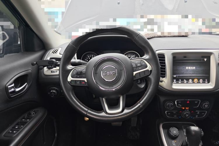 Used Jeep Compass 2017 200T Automatic Family Enjoyment Four-Wheel Drive Edition Steering Wheel