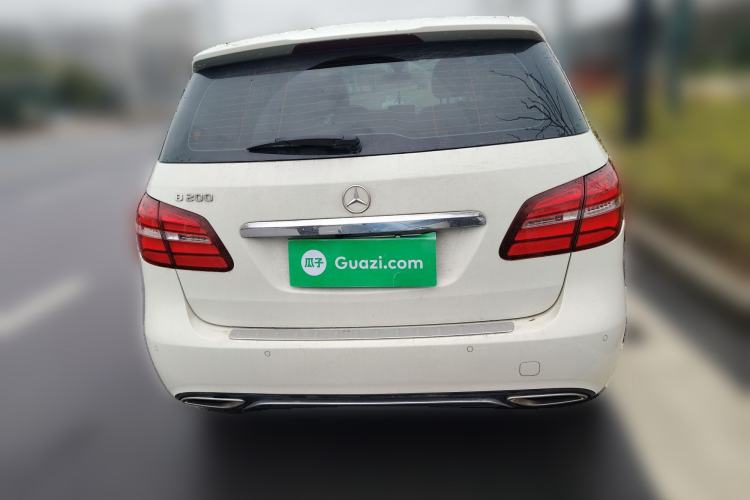 Used Mercedes-Benz B-Class 2015 B 200 Fashion Model