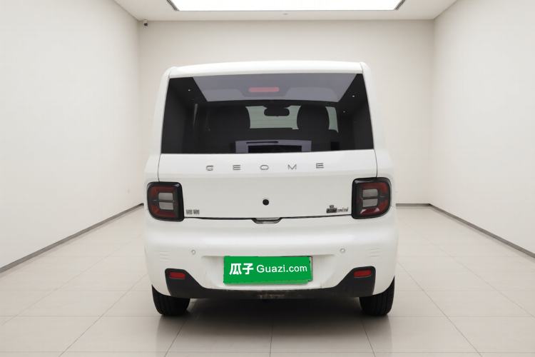 Used Geely Galaxy Panda 2024 Panda Mini 200km Endurance Bear