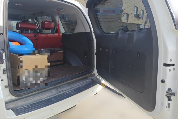 Used Toyota Prado 2016 2.7L Automatic Standard Edition Trunk