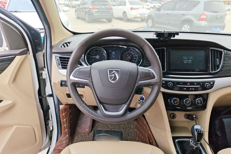 Used Baojun 730 2016 1.5L Manual Comfort Version 7 Seats China V Emission Standard