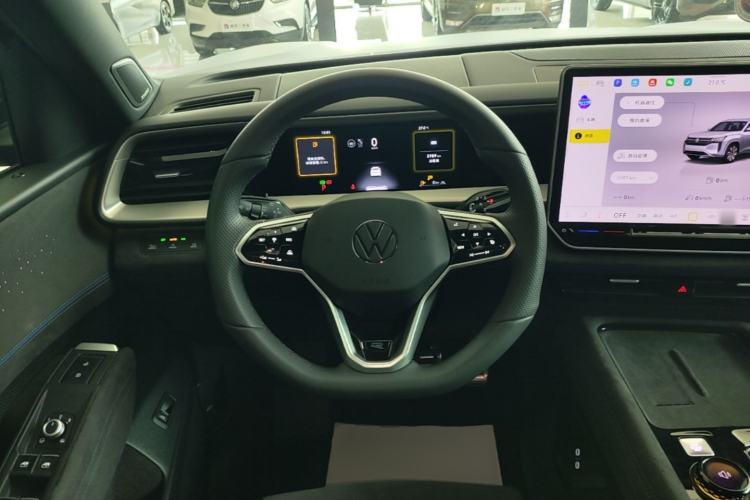Used Volkswagen Teramont 2025 Tiguan Pro 450TSI Four-Wheel Drive Summit Edition