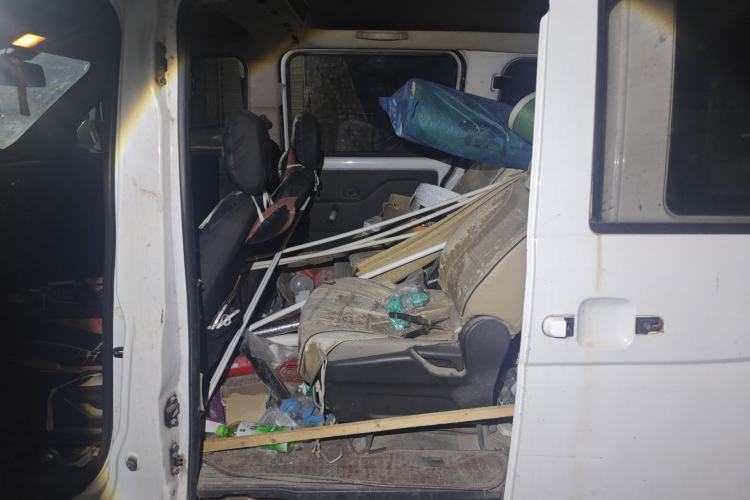 Used Wuling Rongguang V 2015 1.2L Standard Version Left Rear Seat