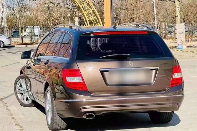 Used Mercedes-Benz C-Class (Import) 2011 C 200 Fashion Travel Edition