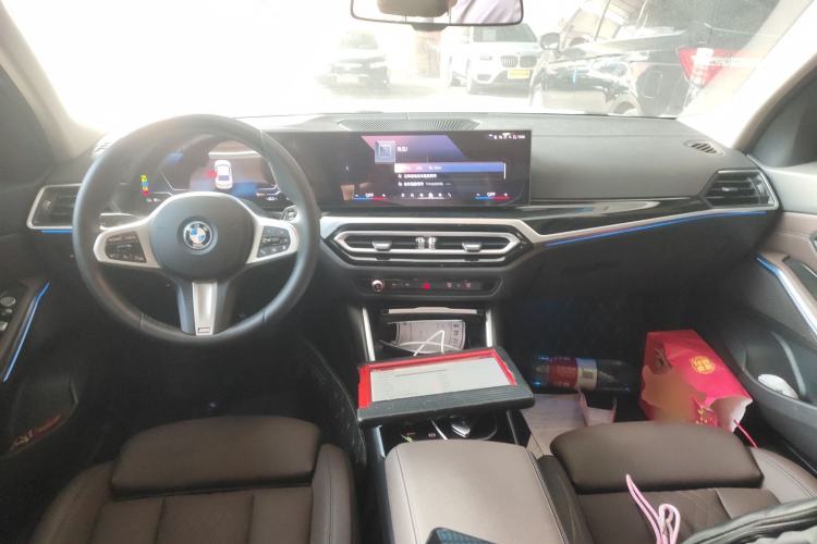 Used BMW i3 2022 eDrive 35 L
