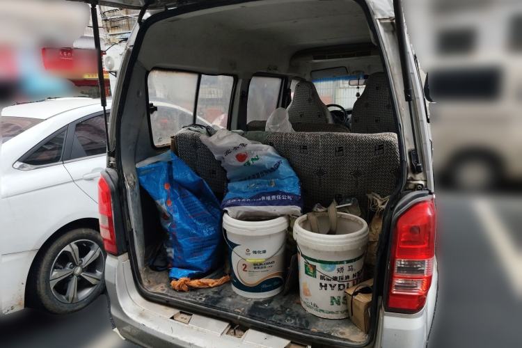 Used Dongfeng Xiaokang K07S 2015 1.2L Practical Version DK12-05 Trunk