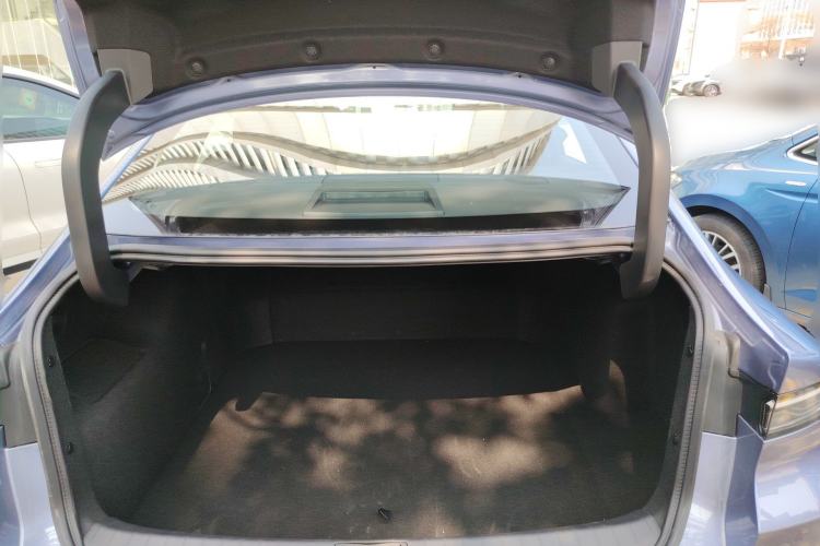 Used Nissan N6 2026 Model 180 Max Trunk