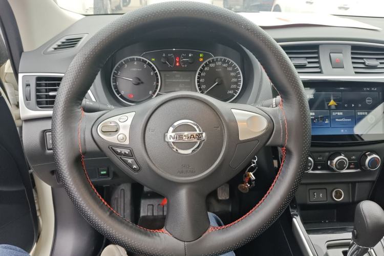 Used Nissan Sylphy 2019 Classic 1.6XL CVT Luxury Edition Steering Wheel