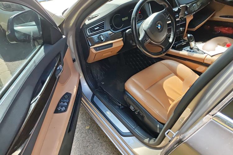 Used BMW 7 Series 2014 730Li Premium Edition Driver Seat
