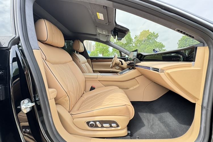 Used Hima Stelato S9 2024 All-Electric Ultra Four-Wheel-Drive Flagship Edition Interior 5