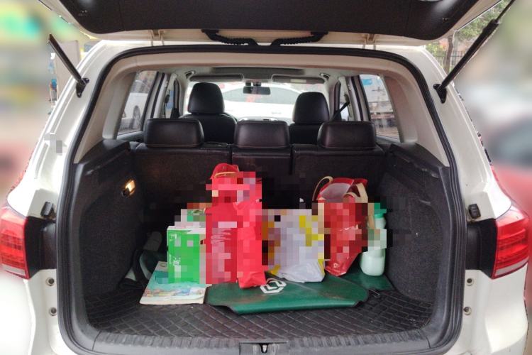 Used Volkswagen Tiguan 2016 280TSI Automatic Two-Wheel Drive Silk Road Comfort Edition Trunk