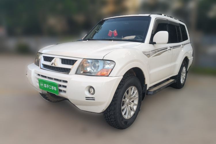 Used Mitsubishi Pajero 2008 V73 3.0L MT GL