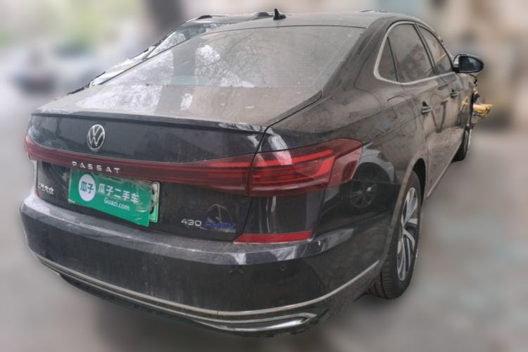 Used Volkswagen Passat New Energy 2022 430 PHEV Hybrid Luxury Edition Rear Right 45 Deg