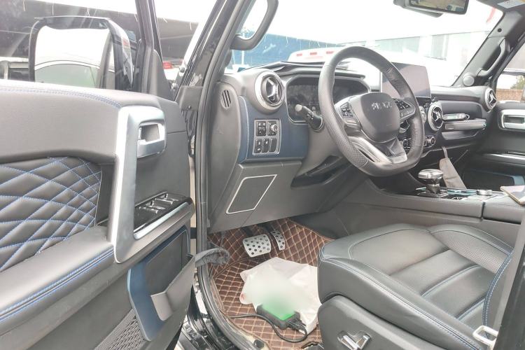 Used BAIC Off-Road BJ40 2023 2.0T Automatic Four-Wheel Drive Urban Hunter Edition Chivalrous Type