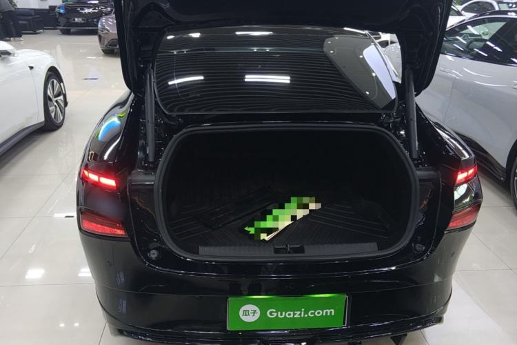 Used XPeng P7 2023 P7i 702 Pro Trunk