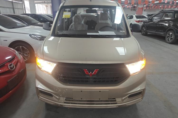 Used Wuling Hongguang V 2022 1.5L Jingqu Version Hydraulic Power Steering LAR