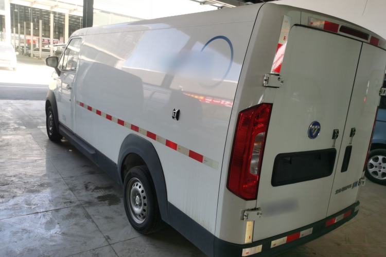 Used Foton Intelligent Blue Elf E7 2024 All-Electric Van Flat Roof 2 Seats EVE Energy 41.86 kWh
