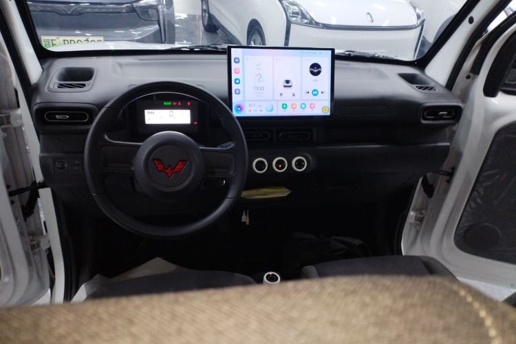 Used Wuling Zhiguang New Energy 2025 Comfort Model