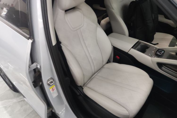 Used BYD Yuan UP 2024 401 km Active Version Right Front Seat