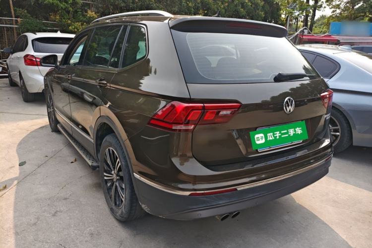 Used Volkswagen Tiguan L 2019 Updated Version 330TSI Automatic Two-Wheel Drive Panoramic Comfort Edition China VI Standard Rear Left 45 Deg