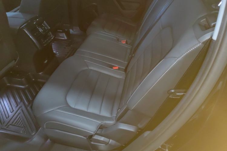 Used Volkswagen Teramont 2020 330TSI Two-Wheel-Drive Luxury Edition China VI Standard
