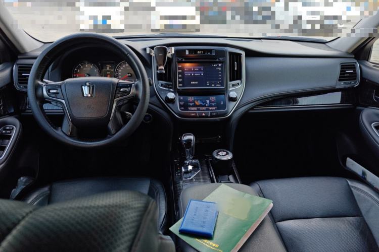 Used Toyota Crown 2015 2.5L Fashion Limited Edition