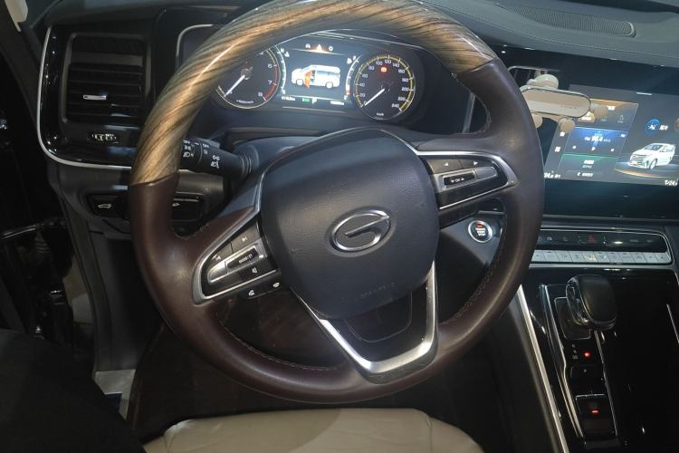 Used GAC Trumpchi M8 2021 Revised Version Lingxiu Series 390T Luxury Edition Interior 2
