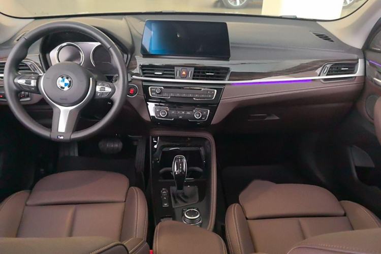 Used BMW X1 2022 Updated xDrive25Li Premium Edition Interior 1