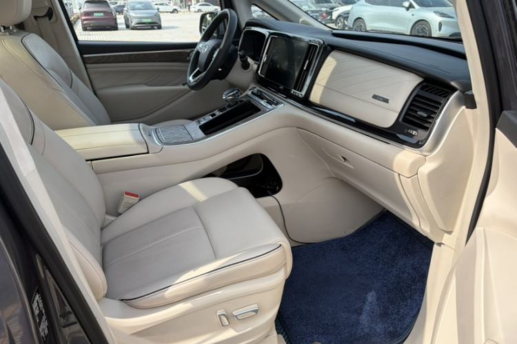 Used GAC Trumpchi M8 2021 Lingxiu Series 390T Flagship Edition
